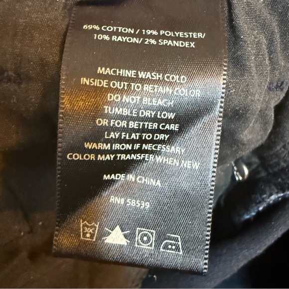 Kut from the Kloth | Baby Boot Cut High Rise Blue Jeans with Stretch | Sz 14 - Picture 11 of 13